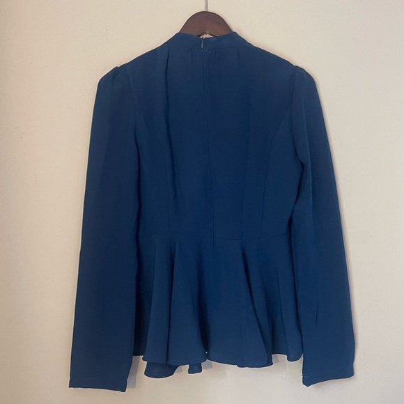 NWT Garcia Ruffled Long-sleeve Blouse​​ - Picture 9 of 12